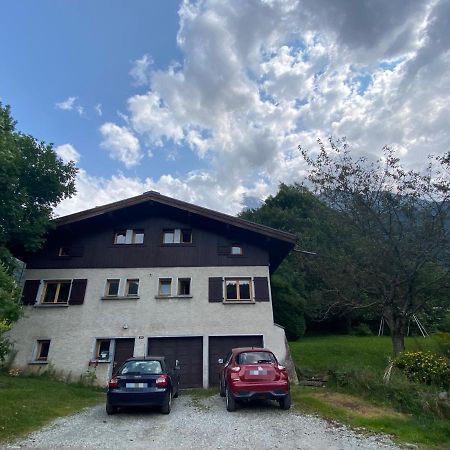 Logement Mansarde Dans Maison Avec Jardin En Bord De Piste, Vue Montagne Les Houches Zewnętrze zdjęcie